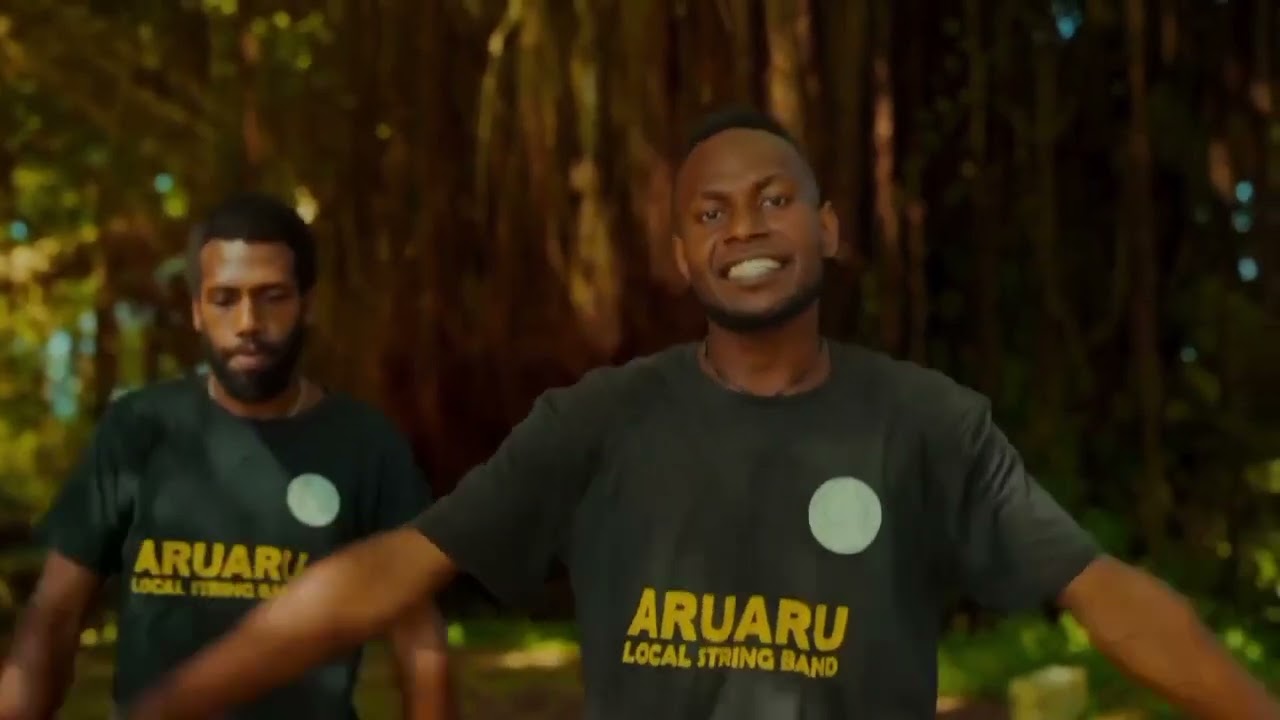 Aruaru Local String Band ft Metoxide _ Aris Kava Bar 🍺🔥🥀🇻🇺