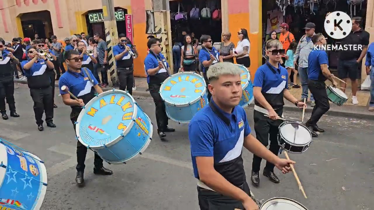 BANDA  LOS   