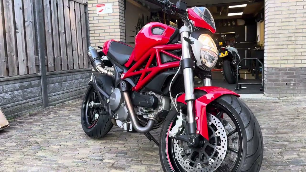 Ducati Monster 796 2015