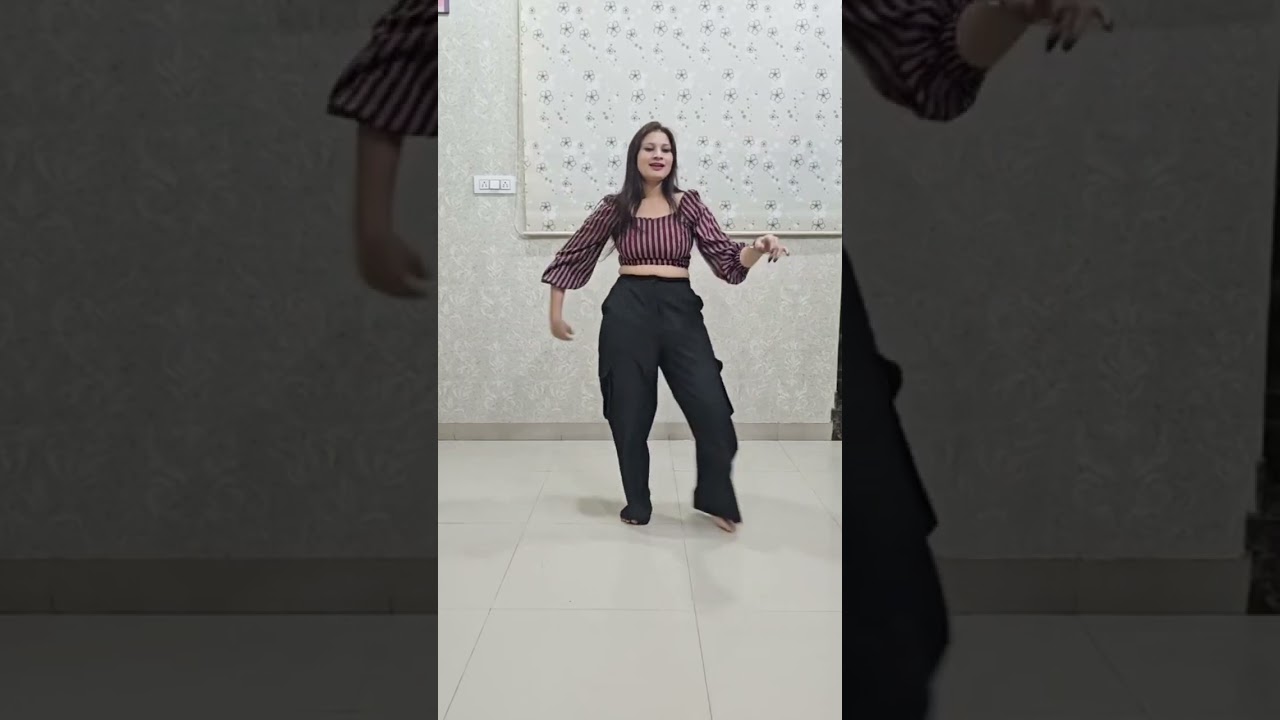 Crazy Kia Re /Hritik Roshan /Aishwariya Rai / Dhoom 2 #yrf #dance #trending #youtubeshorts #youtube