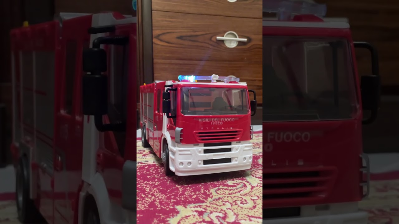 Modellino APS Iveco Stralis con Lampeggianti e sirene!