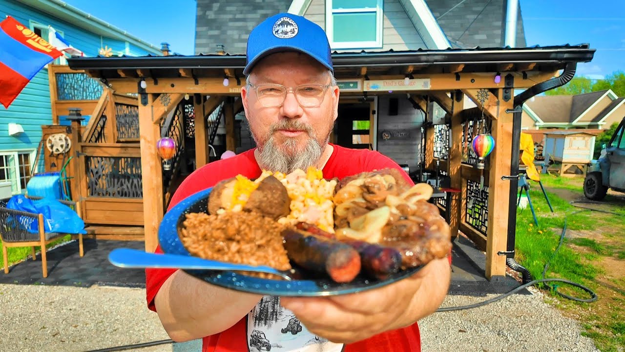Smokin’ BBQ & Mom’s Legendary Macaroni Salad