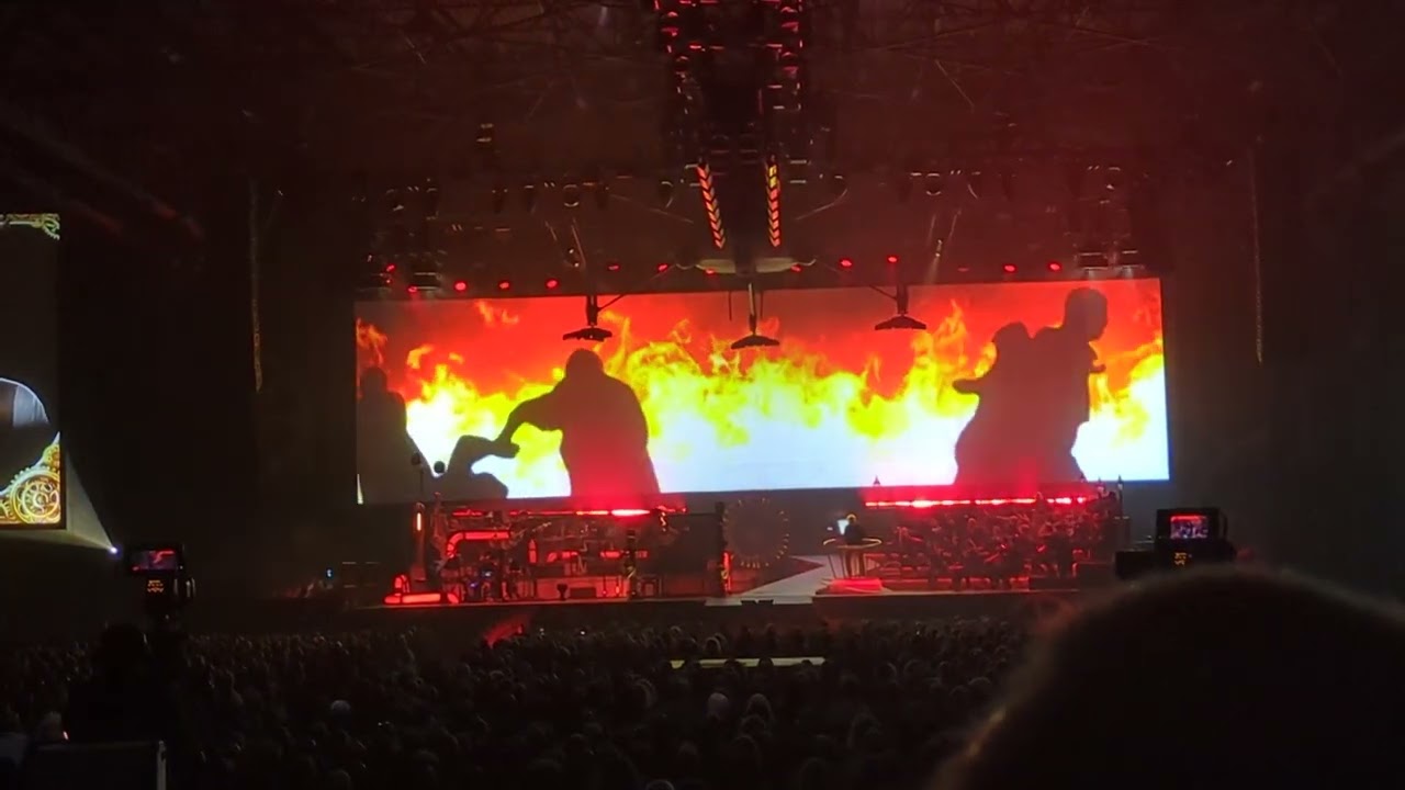 Jeff Wayne war of the worlds spirit of man horsell common and the heat Ray
