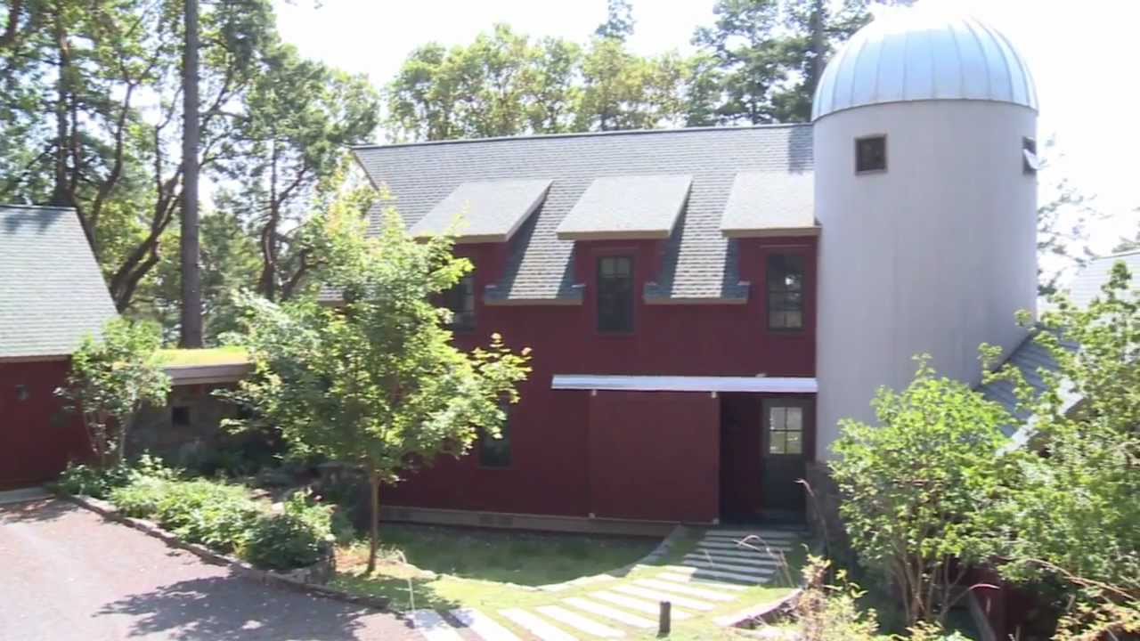 San Juan Islands Real Estate - Foxtail Barn