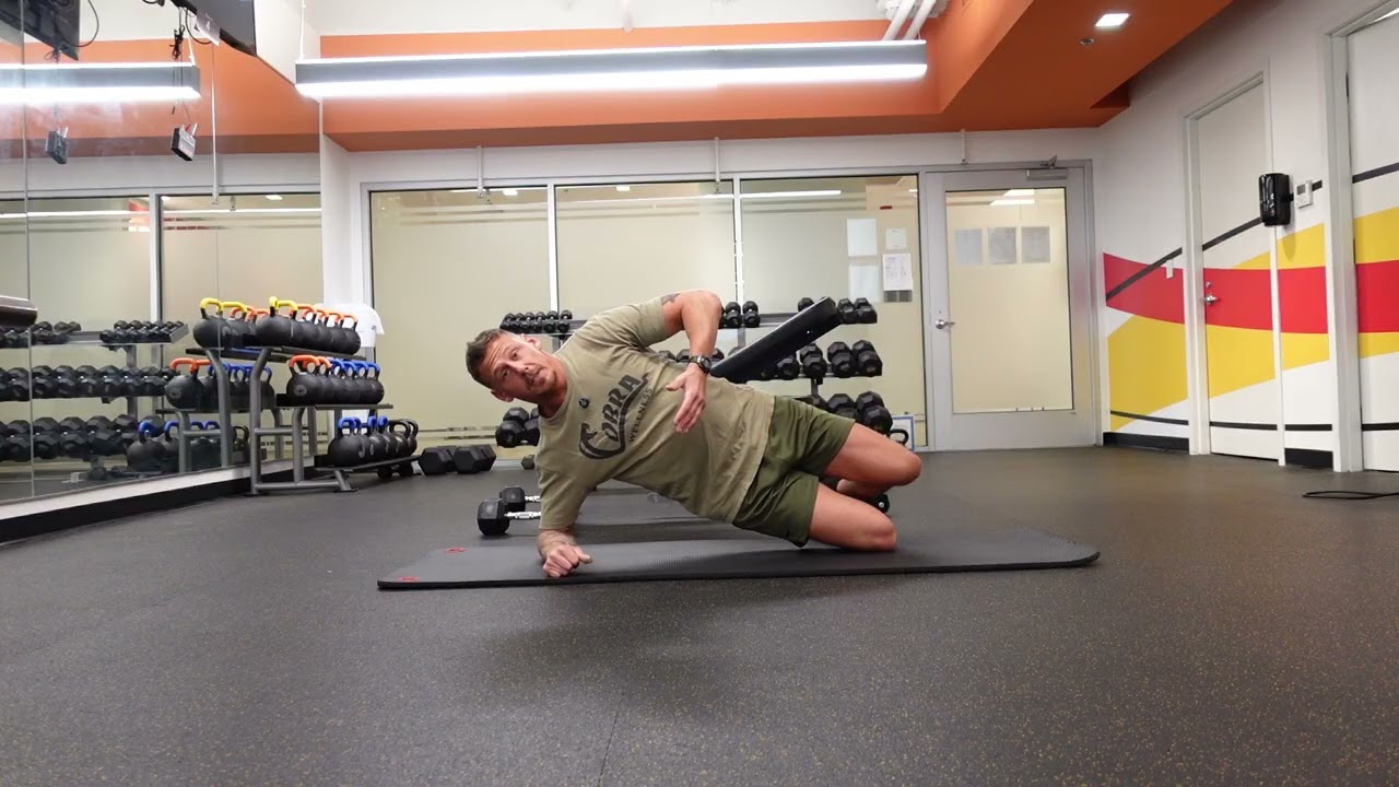 Side Plank Clamshell