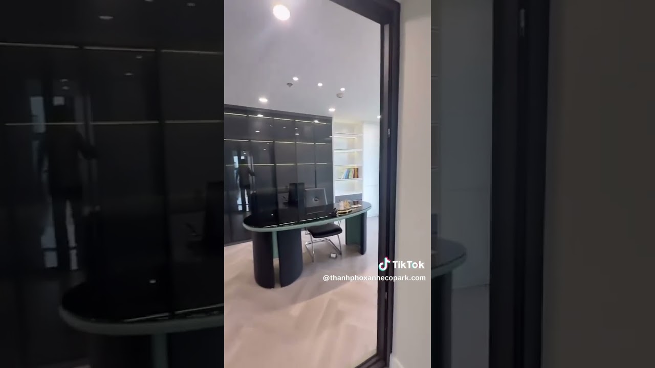 Duplex Mori Onsen Ecopark thiết kế 2 tầng full k&iacute;nh chạm từ trần xuống s&agrave;n view panorama to&agrave;n bộ Eco