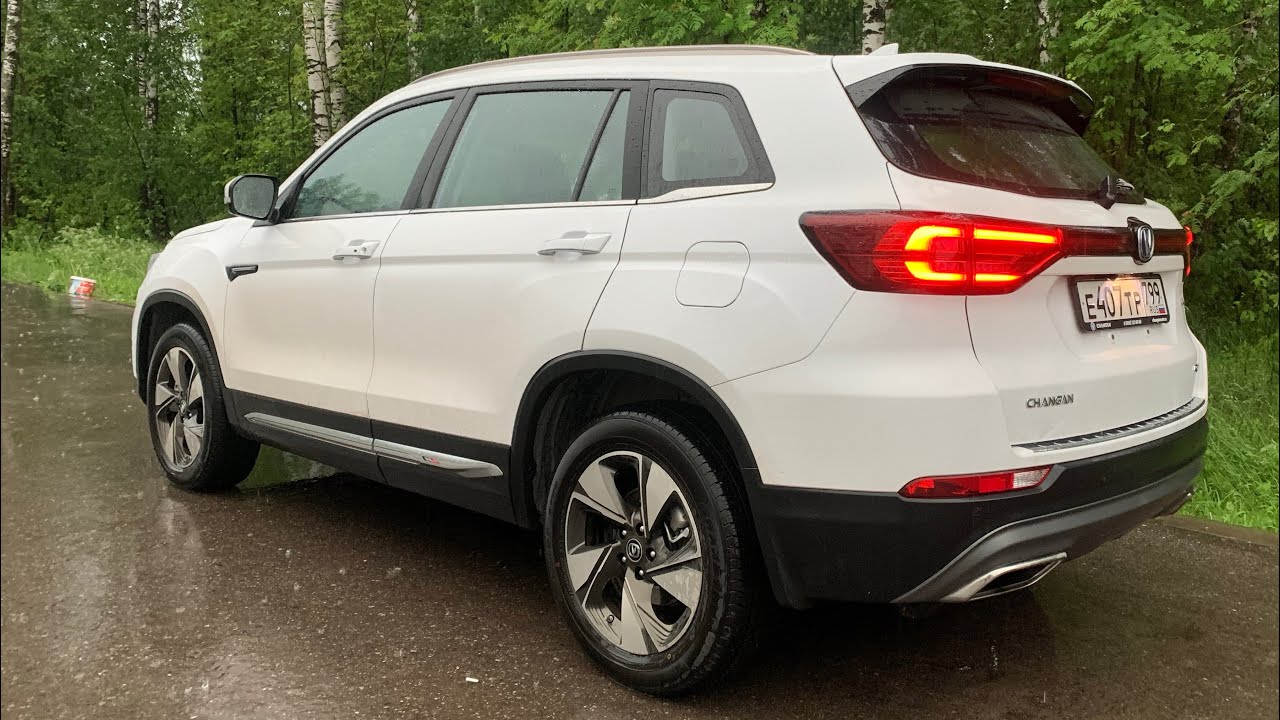 Взял Changan  CS75 FL - педаль в пол сквозь гром и молнии!
