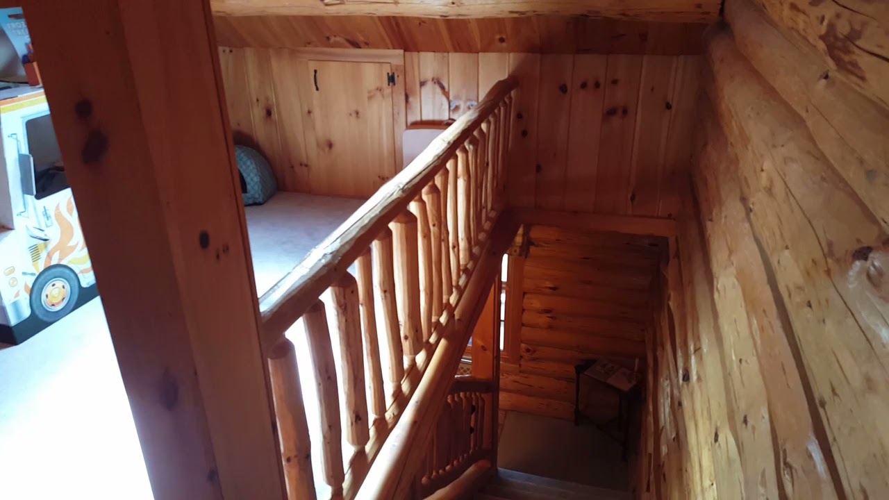 Brownfield ME log home April 2021