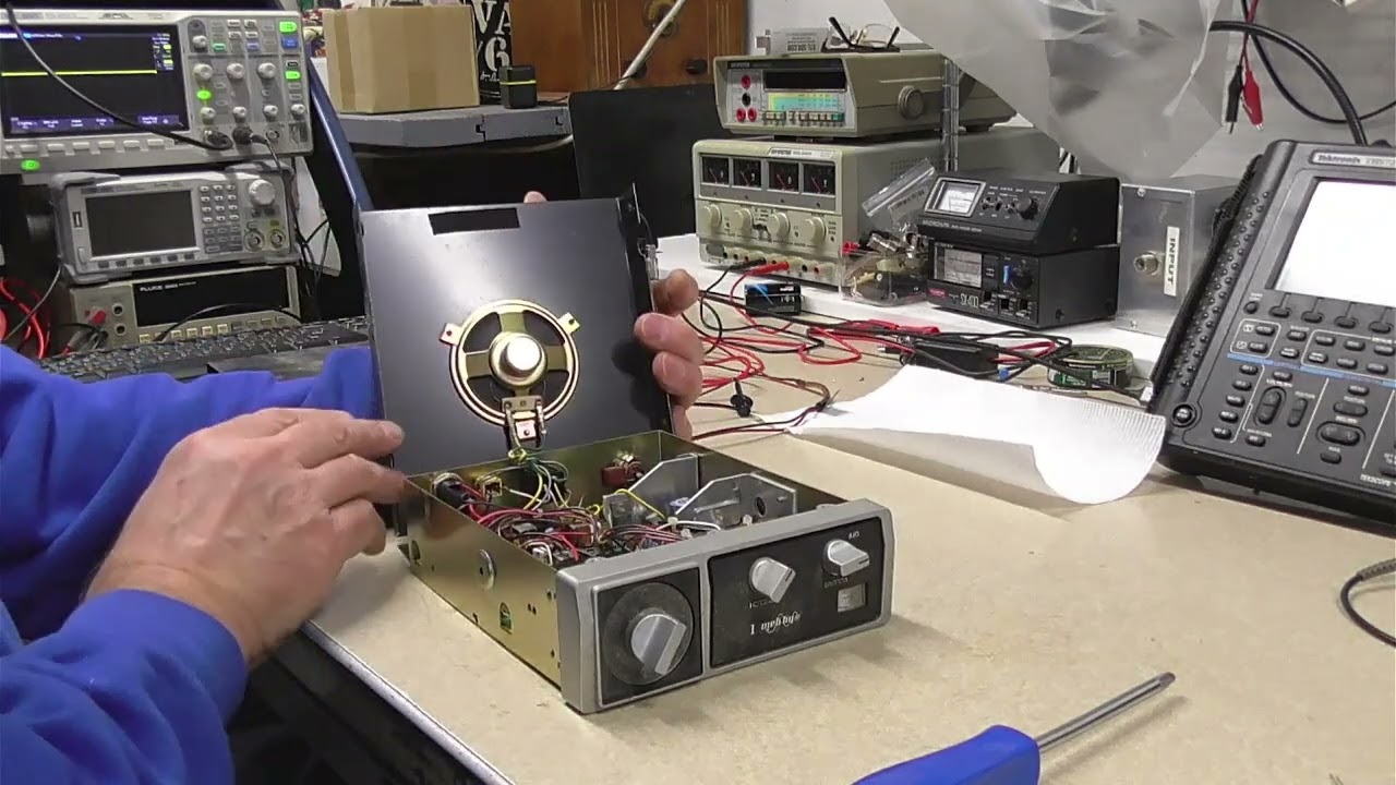 Радиостанция HyGain 1 CB