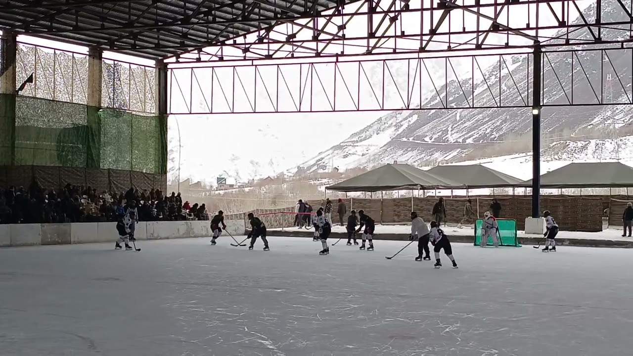 Winter carnival Drass 2nd coldest place Drass