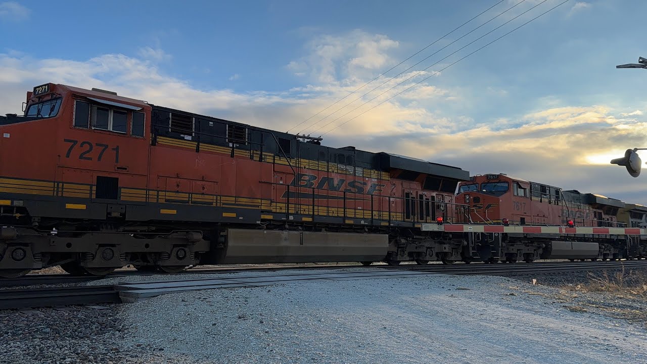 BNSF 7271 7617 CSX 386 Cameron, IL 1-1-26