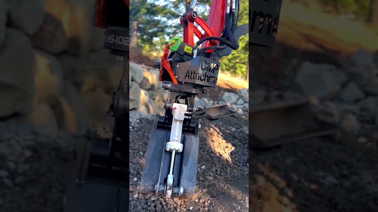We're in love with the new grapple! #hydragrapple #cmpattachments #kubotaexcavator #excavation