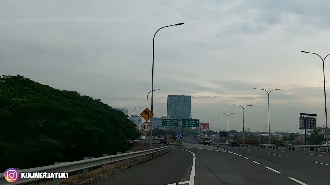 TURUN TOL SURABAYA mau ke Jalan Ahmad Yani Surabaya