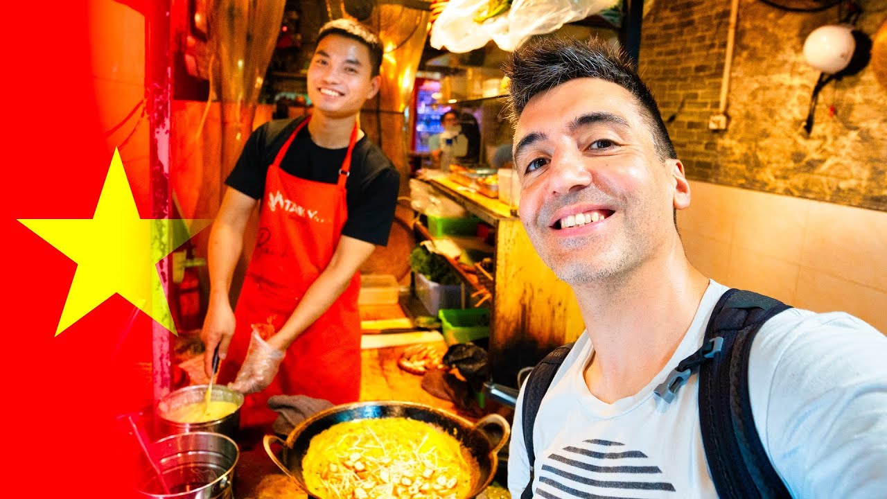 Ultimate VEGETARIAN Food Tour Of Hanoi, Vietnam!