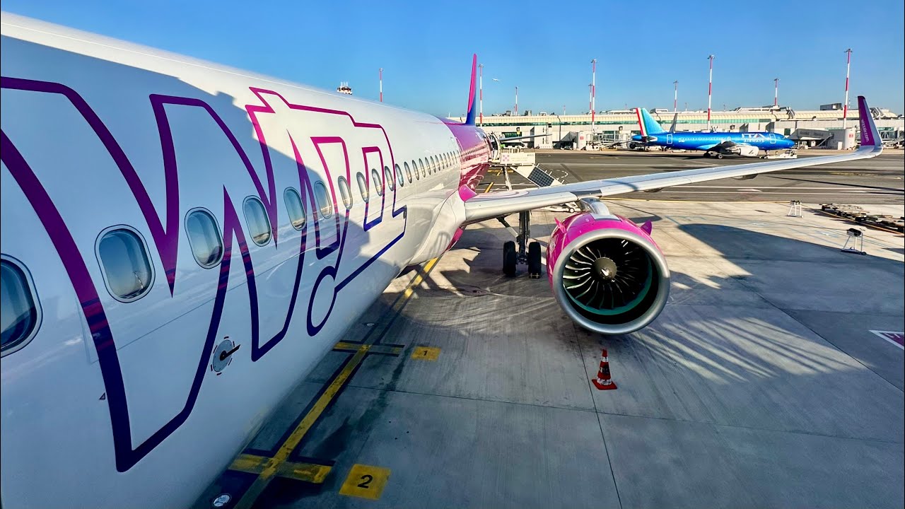 Airbus A321neo | Wizz Air | Rome (FCO) &mdash; Budapest (BUD) | Takeoff from Rome | 4K
