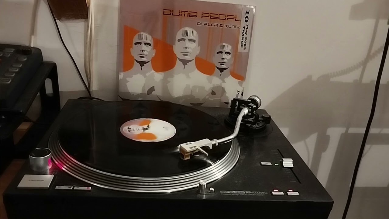Derler & Klitzing - Dumb People (Original Mix) (2002)