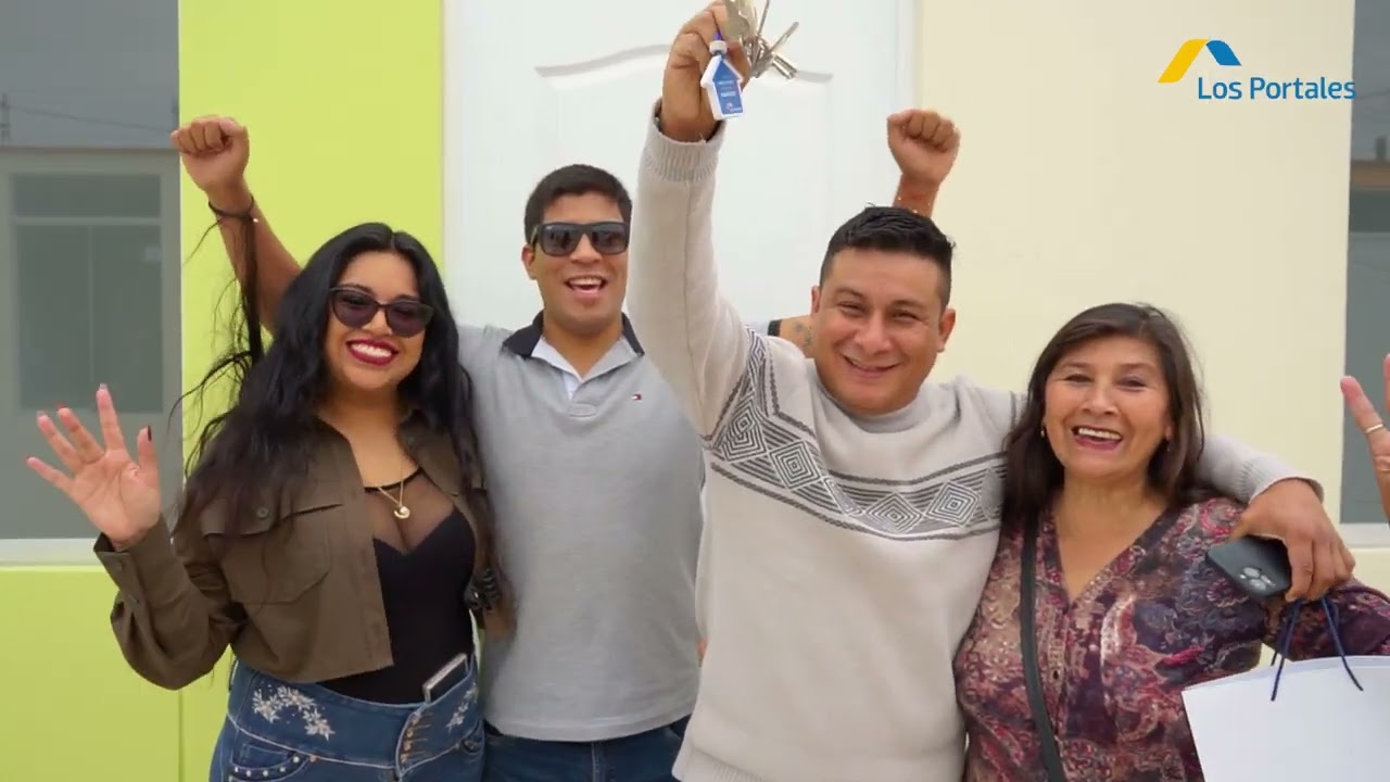 ENTREGA DE LLAVES CHIMBOTE TECHO PROPIO | Los Portales