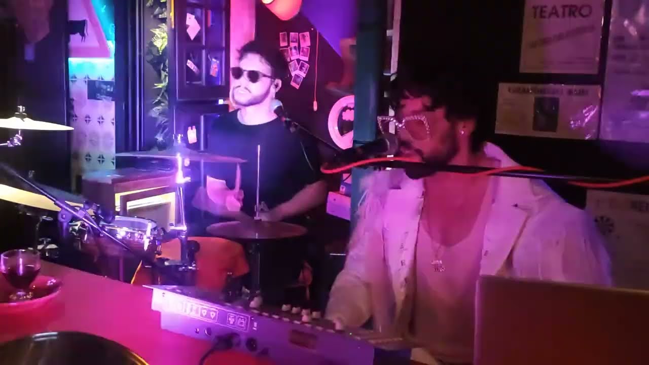 I'm Still Standing - Elton John Extravaganza - tribute show cover