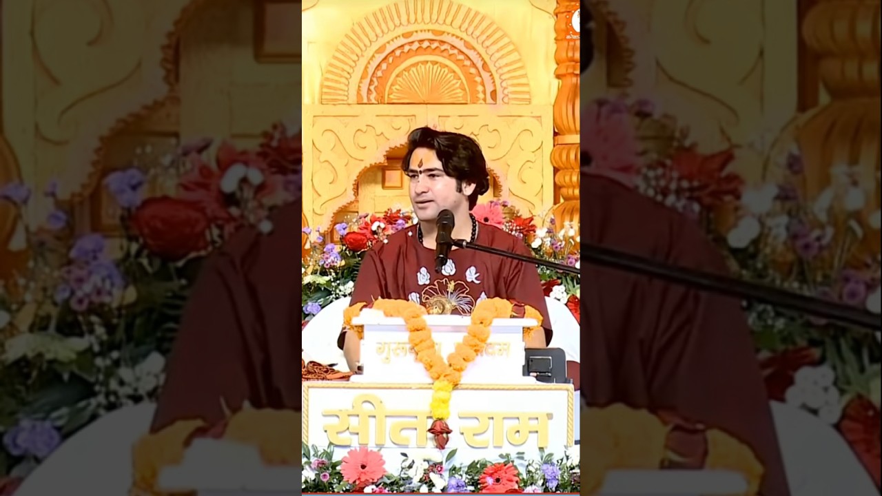 बागेश्वर धाम बालाजी सभी की अर्जी स्वीकार करें#bageshwardhambhakti #bhajan #katha #shorts