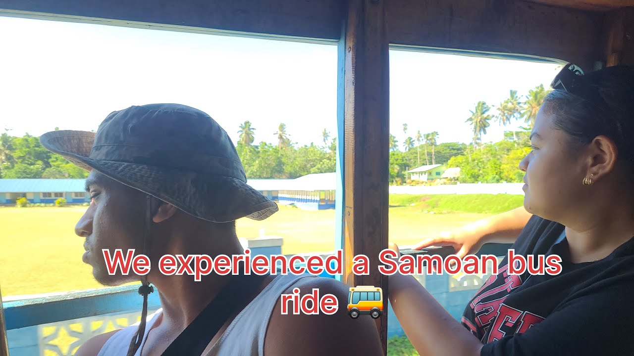 Samoa life, no car = catch the bus 😍