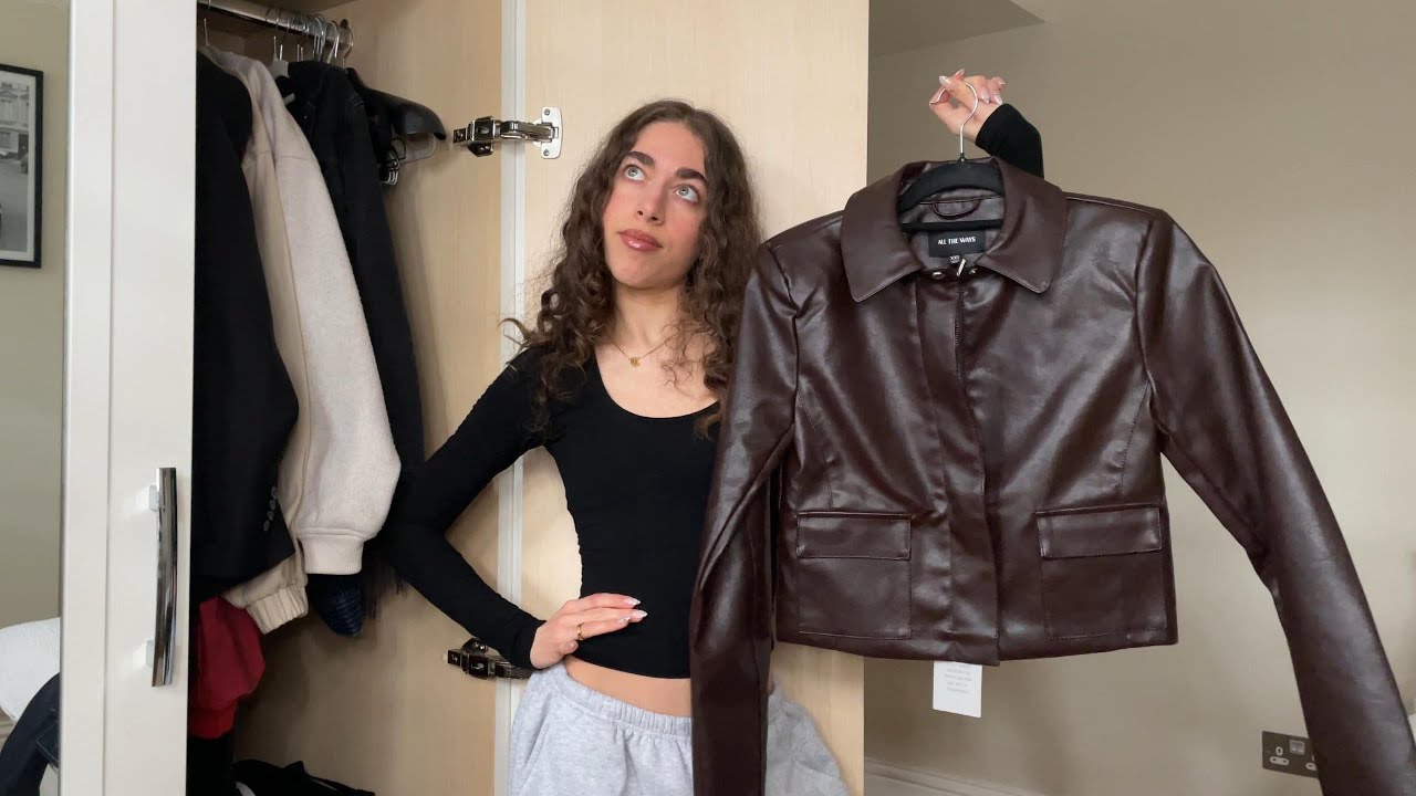 THE SPRING ESSENTIALS YOU'LL NEED THIS YEAR (2026) | Tia Riaz