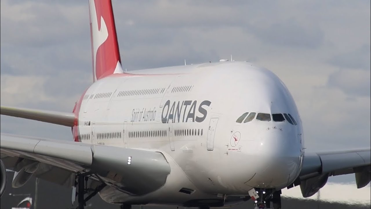 STUNNING A380 TAKE OFF | MEL - LAX ✈️ 🇦🇺 