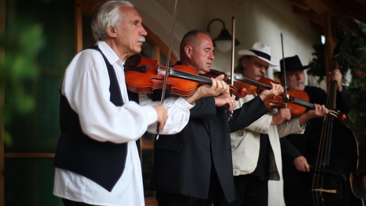 Béla Bartók: Folk Music