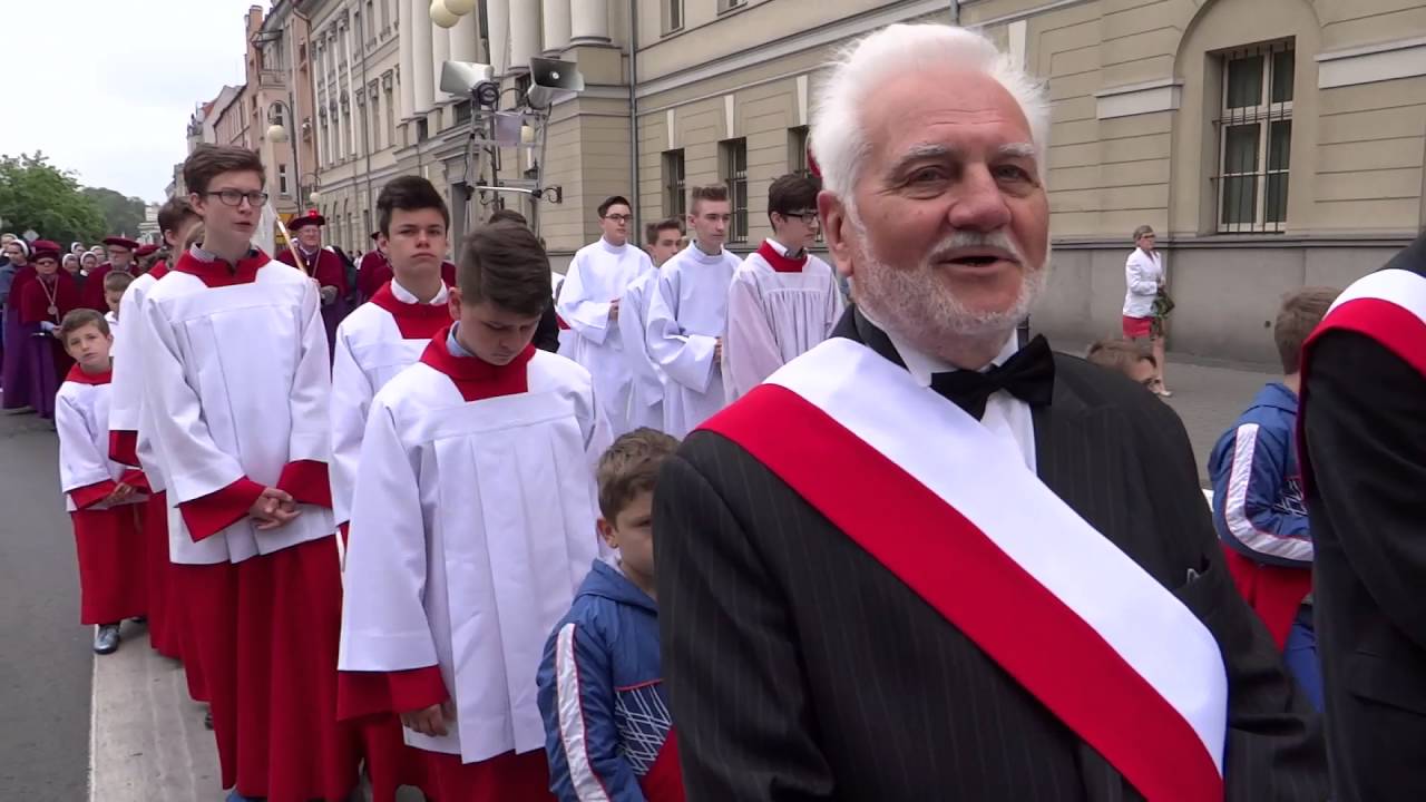 Boże Ciało w Kaliszu 26.05.2016 r. Więcej na faktykaliskie.pl