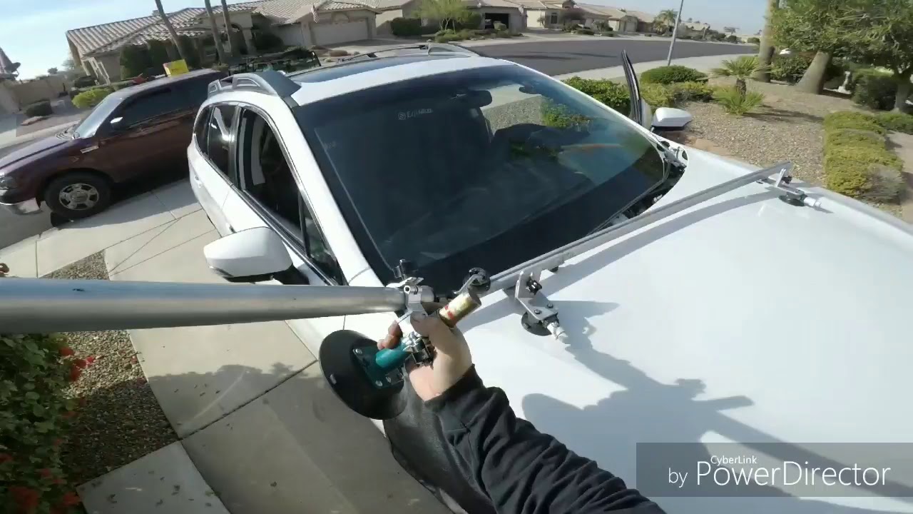 2017 Subaru windshield replacement with WRD Bat cut out and Proset setting tool