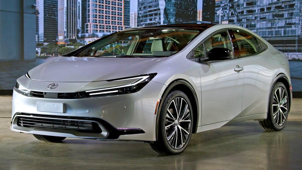 All-New Toyota Prius HEV 2023 | AWD Available | Walkaround, Design & Features
