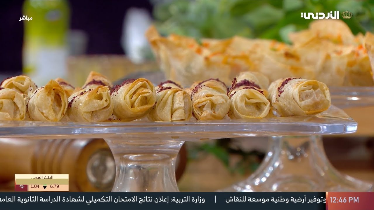 المطبخ | إعادة تدوير الدجاج - أصابع خبز الشراك المحشية بالدجاج والجبنة 🍗
