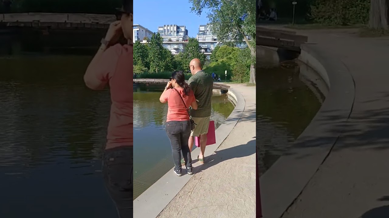 A walk in Parc de Bercy and Bercy Village in Paris#walkingtour #paris #park #terrace #bercy #summer