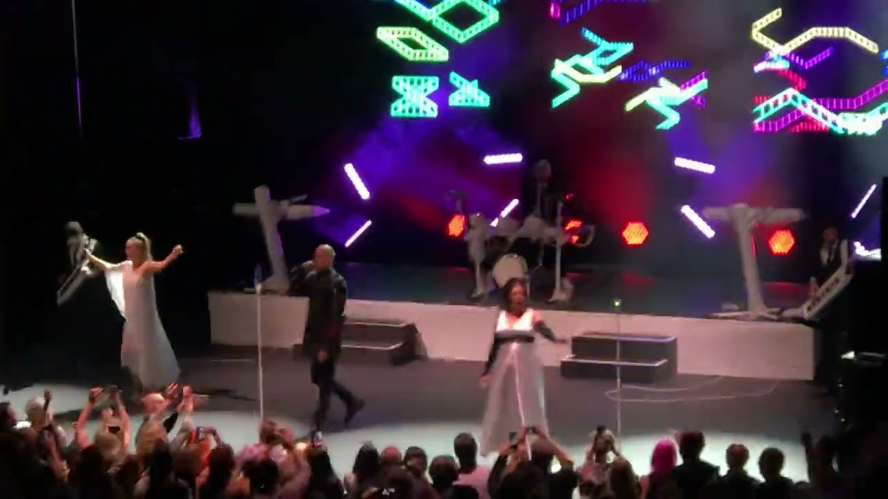 Don’t You Want Me - The Human League live @ The State Theatre