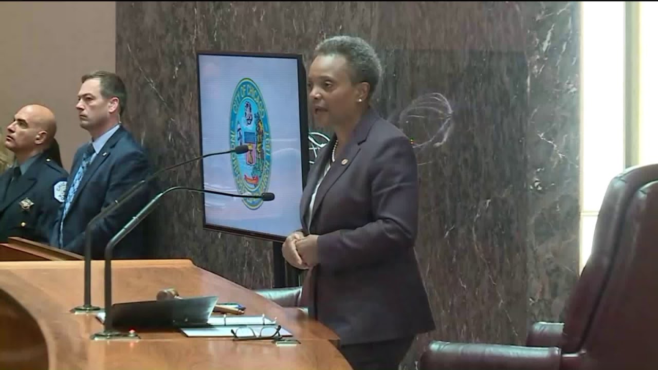 Lightfoot unveils new program to cut utility costs for low-income homeowners
