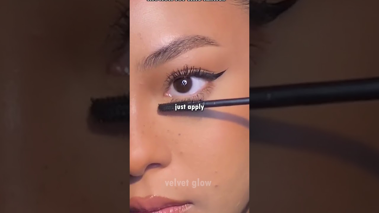 👁️✨ Magical Eyelash Hack That Works in Seconds! Mascara Trick 😱