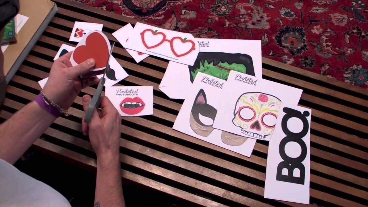 How to make DIY Printable Photo Booth Props