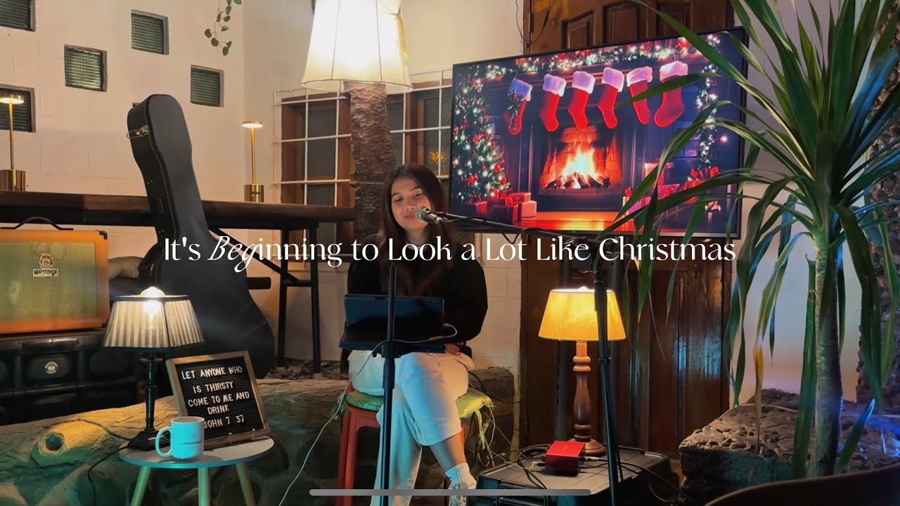 Amytis- Christmas Café Session | Holiday Cover