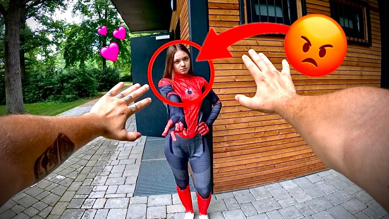SPIDER-GIRL 🕸️😡 is angry and I can’t escape 🕷️🏃‍♂️!