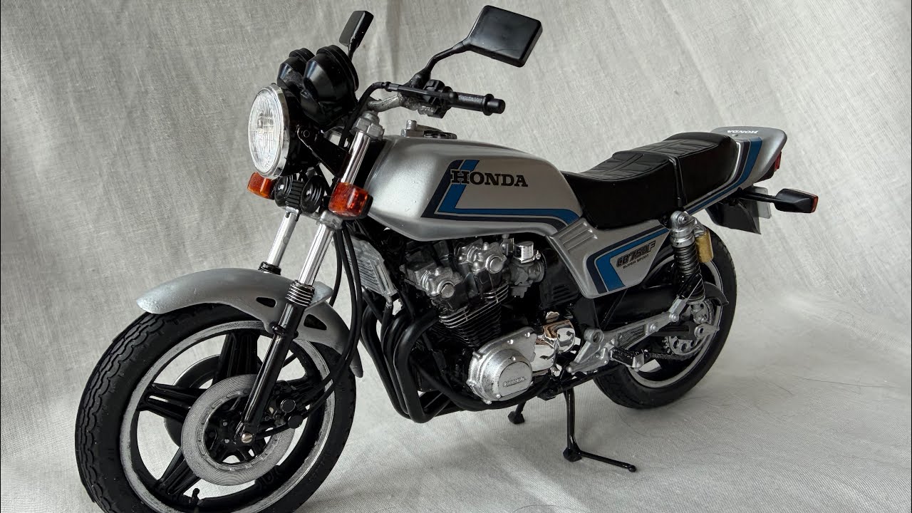 Tamiya Model CB750F Custom Tuned No.66 1/12