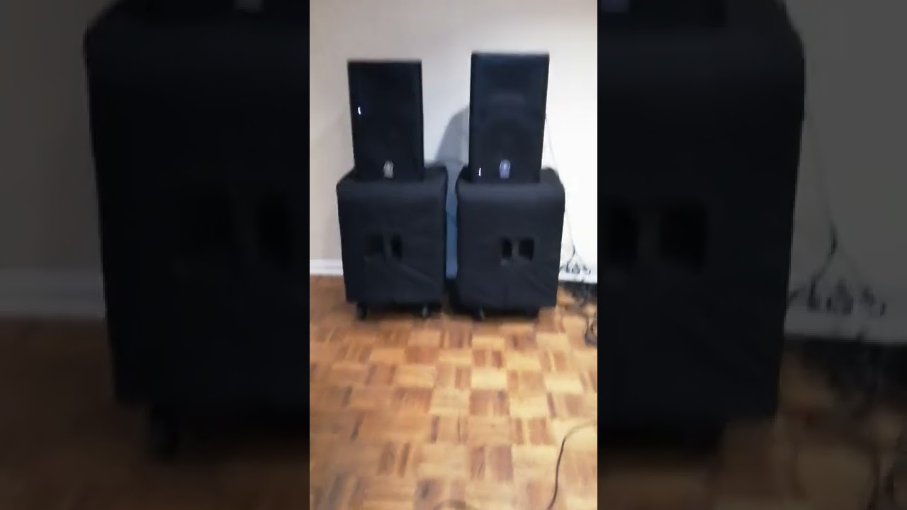 SPEAKER BATTLE! YAMAHA DSR112 VS YAMAHA DXR12 SOUND COMPARISON