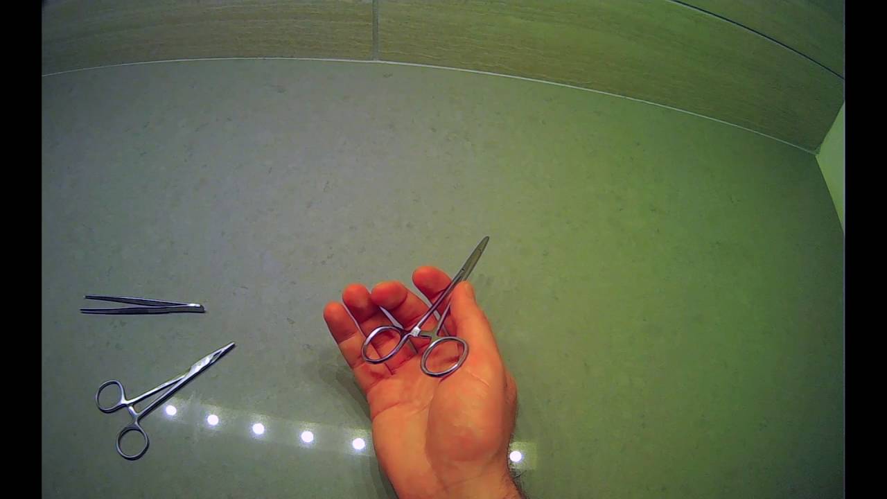 4 Palming The Needle Driver