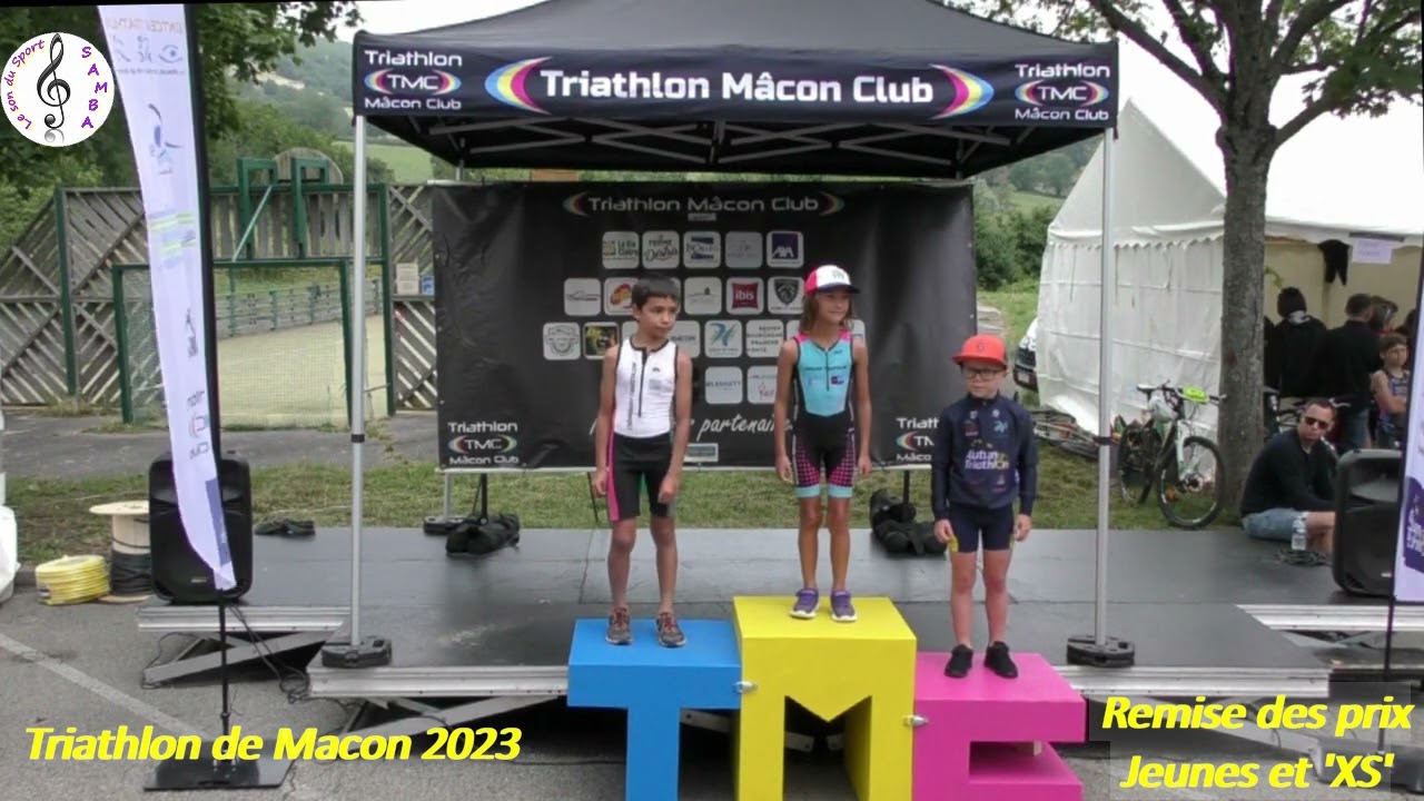 Triathlon de Macon 2023 Remise des prix Jeunes et XS