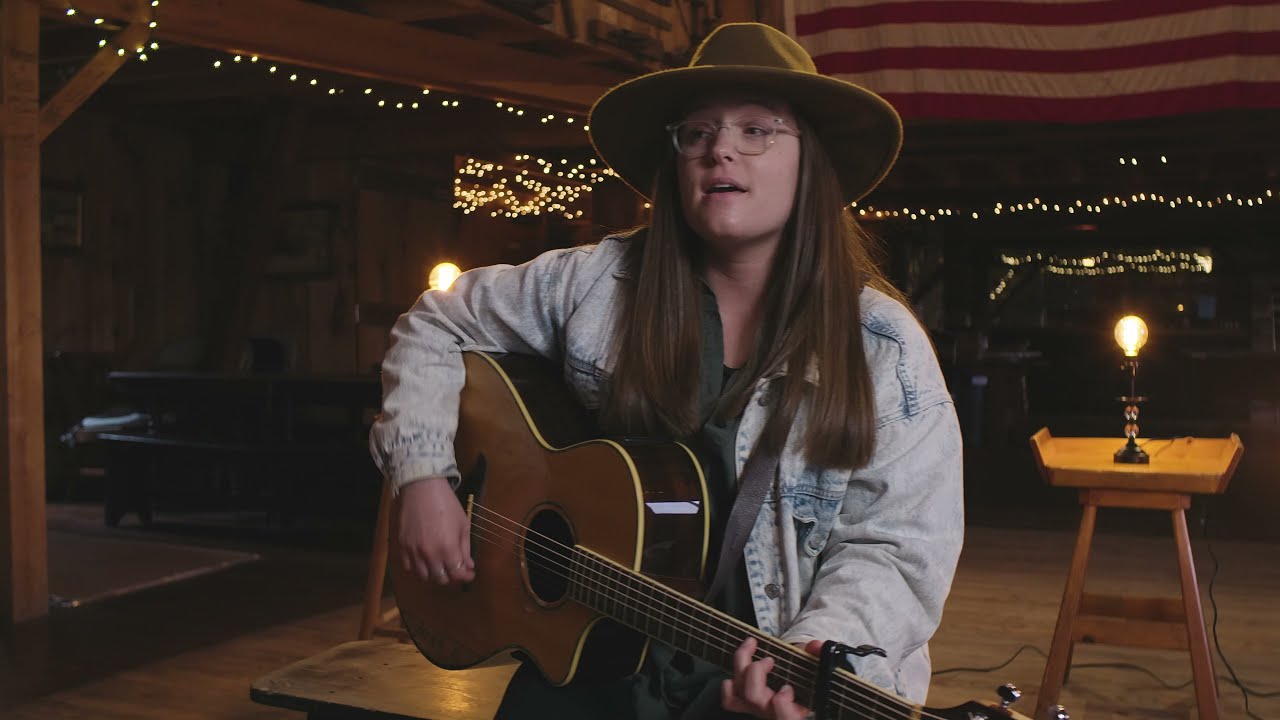 Amber Martin - Honey Eyes (Official Video)