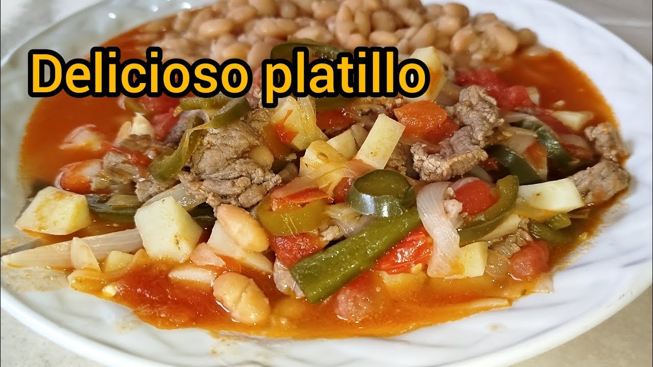 Comida ranchera bistec con papas y jalapeño 