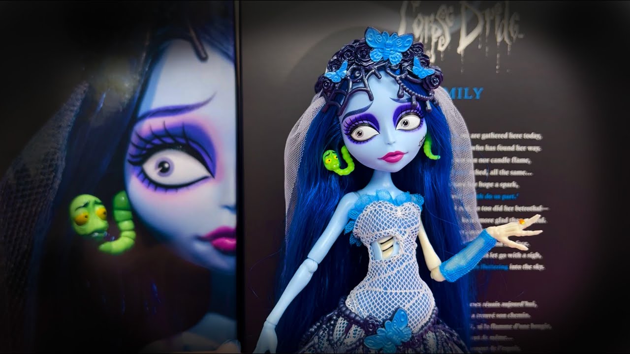 Corpse Bride Emily Monster High Skullector Doll Unboxing