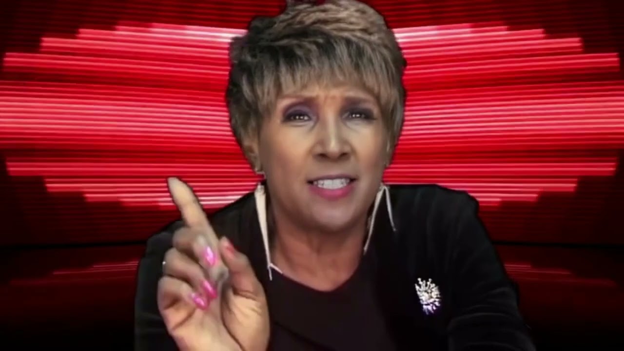 Pat Lewis - Gonna Build A Wall