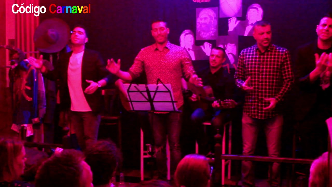 Hermanos Catalanes (David, Paco y Ricardo y Brull) - Pasodoble JUANA LA LOCA