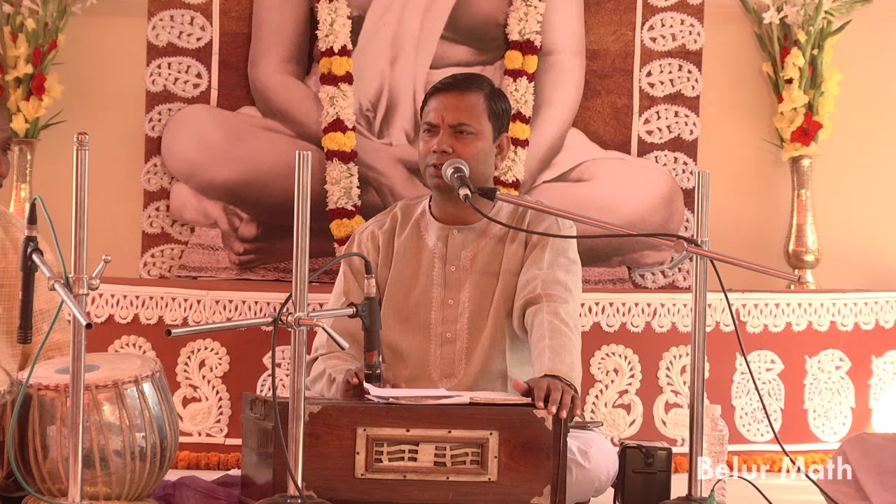 Shyama Sangeet by Sri Kashinath Nandi at Math Office Courtyard, Belur Math, 2018