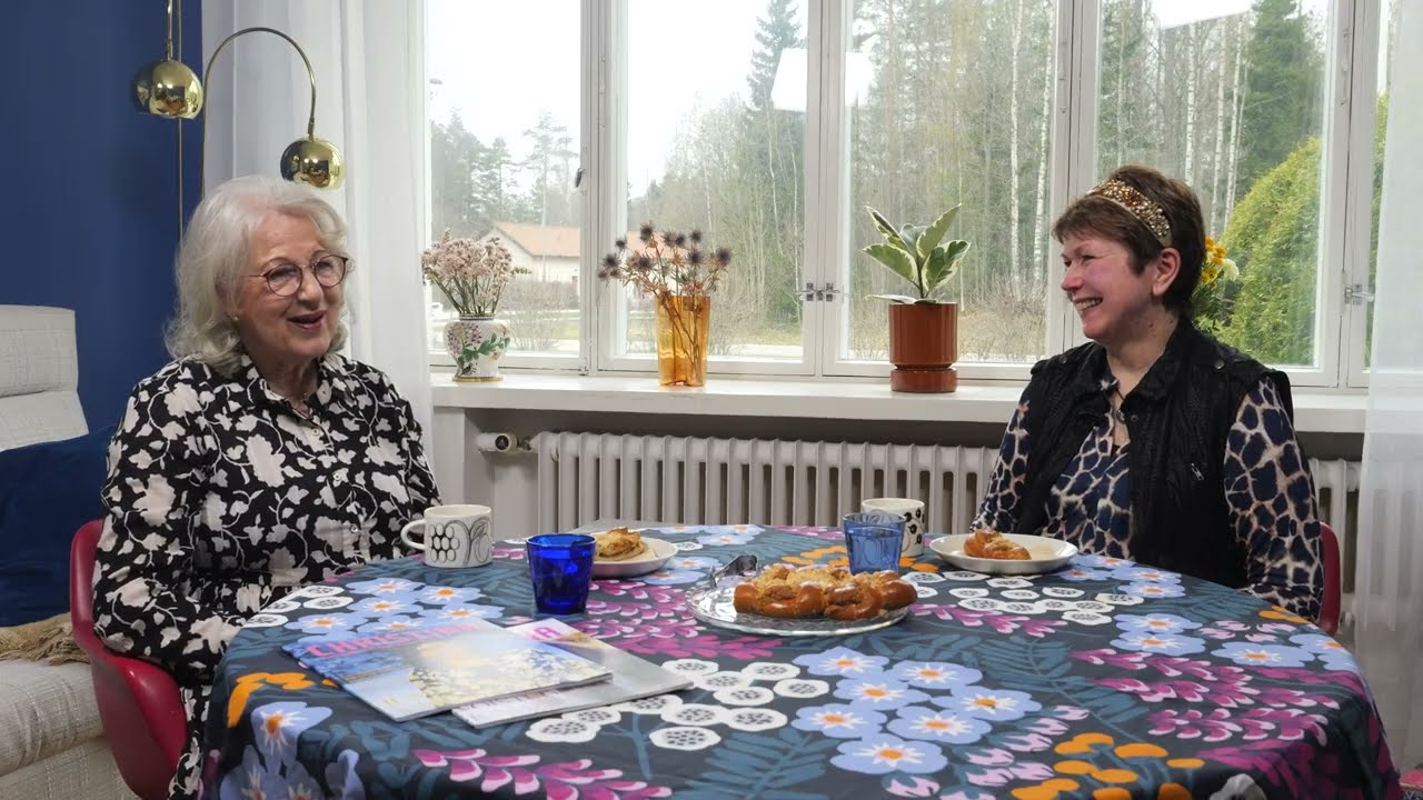 Sari Palomäki | Kahvihetki naisten kanssa