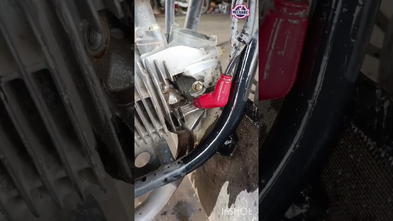 hero glamour engine piston clean service #motorcycle